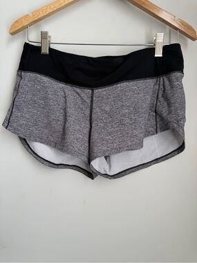 Lululemon Speed Short Heathered Gray Black Lined Running Shorts Size 6